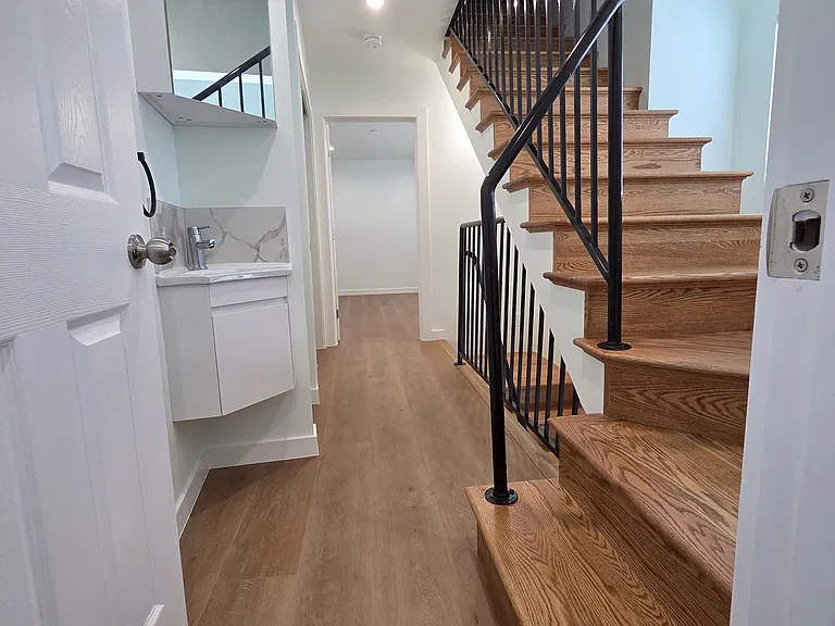 1230 Goettingen St — Photo 12