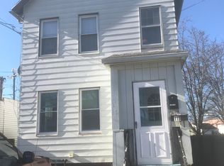 418 Short Beach Rd UNIT B, East Haven, CT 06512