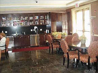 4th image of 50 Merrick Ave Unit 206