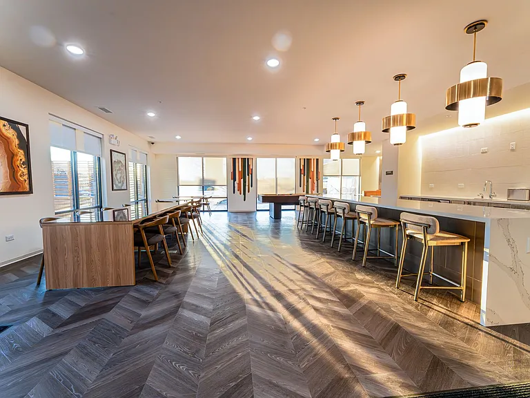 Galewood Residences — Photo 31