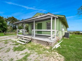 17111 River Rd