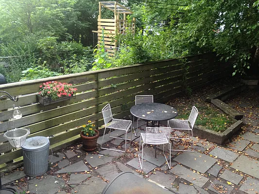 Rented by Alexandra Ferguson, LREB | media 31