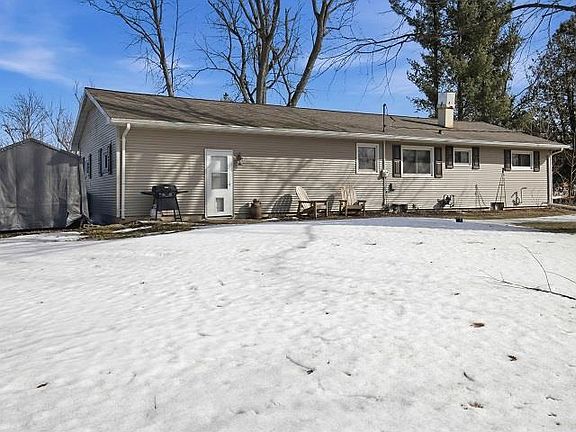 3rd image of 181 South RUSSELL STREET