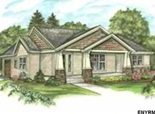 4 Cardiff Cir, Wilton, NY 12831