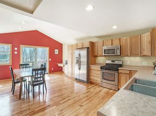 9667 Amidon Dr, Traverse City, MI 49685