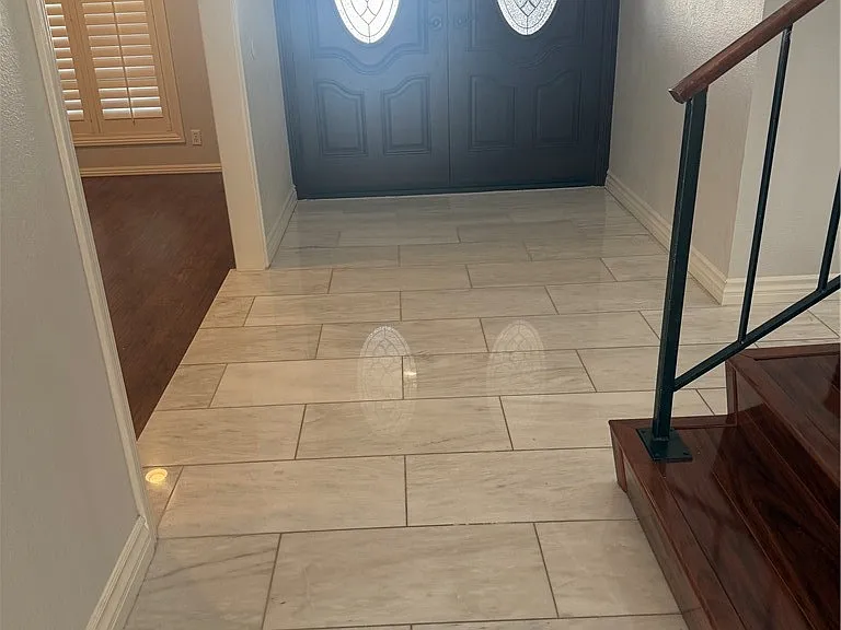 17323 Grayland Ave — Photo 6