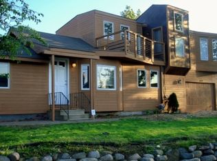 1644 Stapleton Ct, Keego Harbor, MI 48320