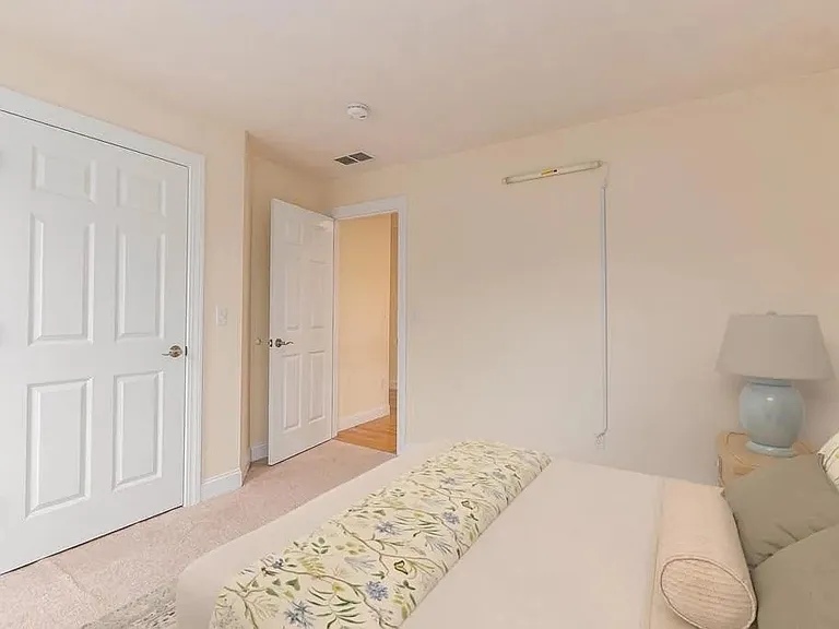 1 Aspen Ln — Photo 16