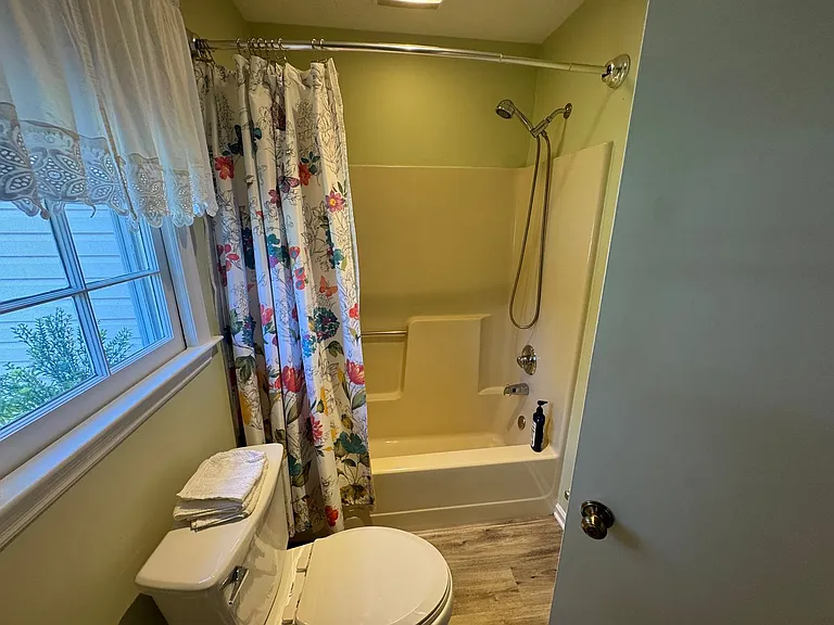 135 Westwinds Dr — Photo 7