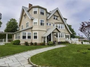 2 Boulder Ave, Gloucester, MA 01930