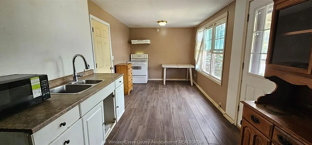 2 bed, $1,250 — Photo 3