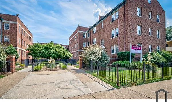 1 bed, $1,100 — Photo 2