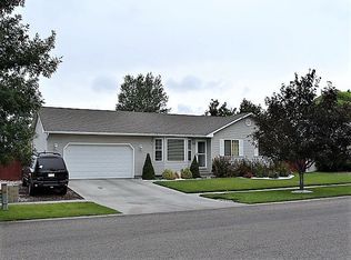 2960 S Carolyn Ln, Ammon, ID 83406