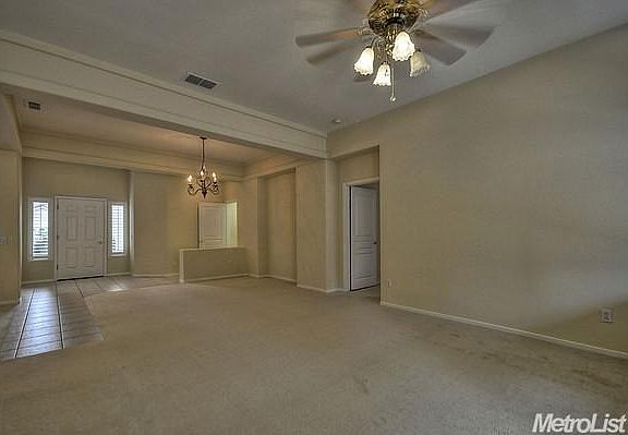 4th image of 754 Diamond Glen Cir