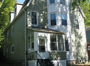 384 St Paul St #1, Burlington, VT 05401