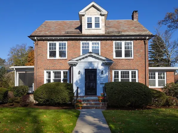 23 Converse Ave, Newton, MA 02458