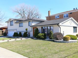 7955 W 80th Pl, Bridgeview, IL 60455