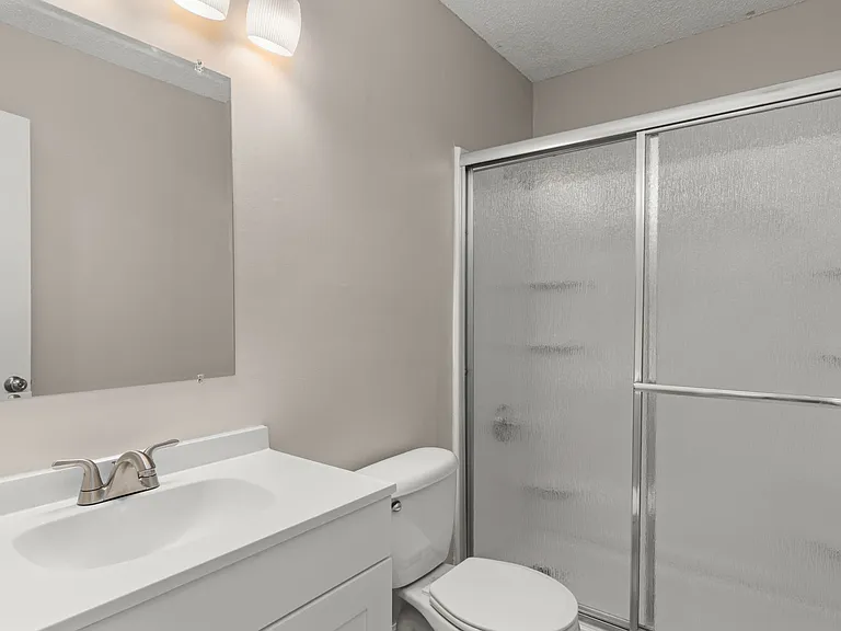 1618 Chisholm Rd — Photo 20