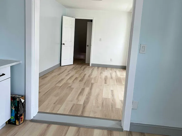 1406 S 15th St — Photo 3