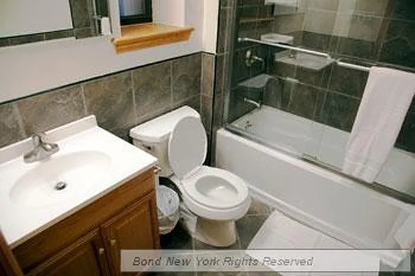 Rented by Bond New York | media 28