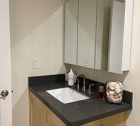 4th image of 3035 Campus Dr #117