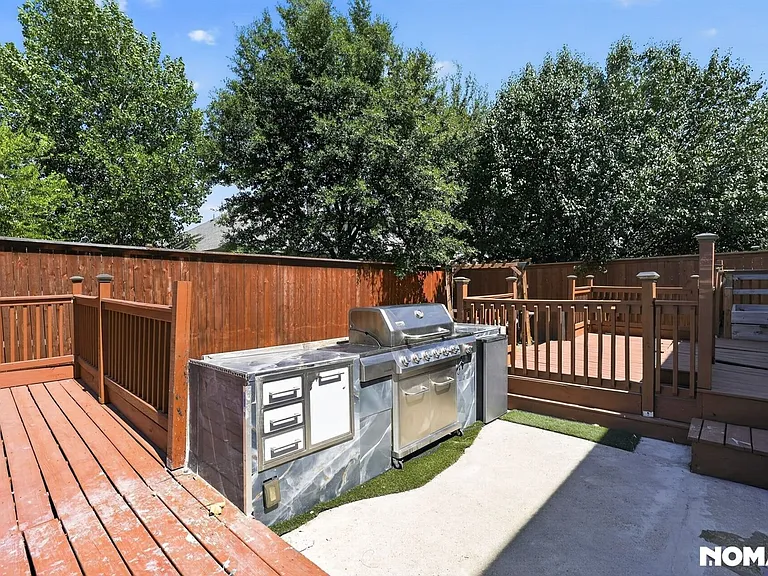 4 Westgrove Ct — Photo 12