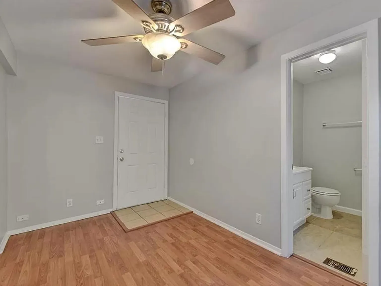 3 bed, 1446 sqft, $1,750 — Photo 3
