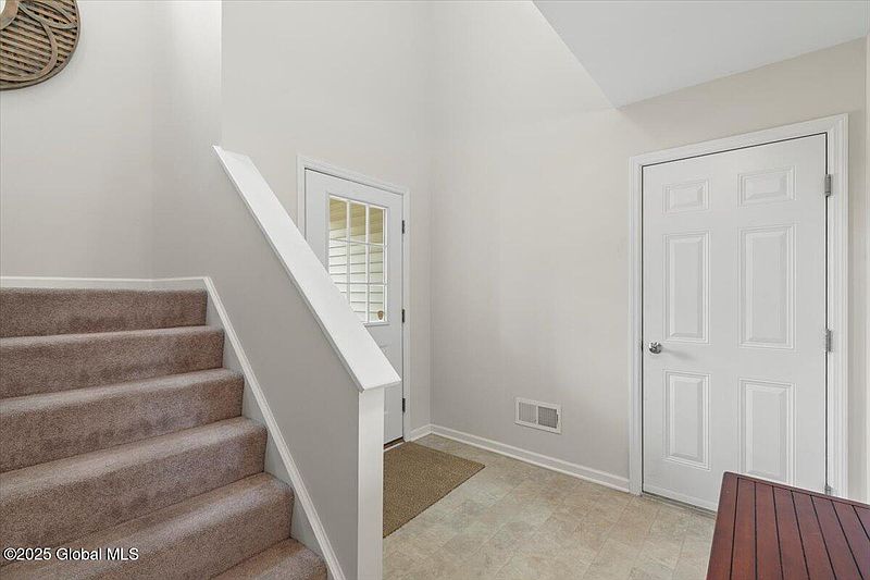 5th image of 37 Governor Circle