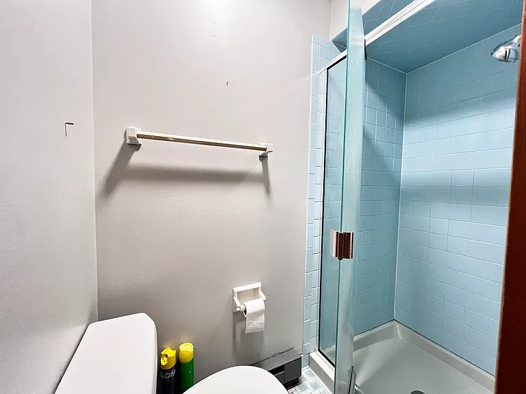 8141 Valley Estates Dr — Photo 12