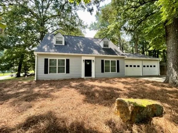 244 Rock Garden Ter NW, Marietta, GA 30064