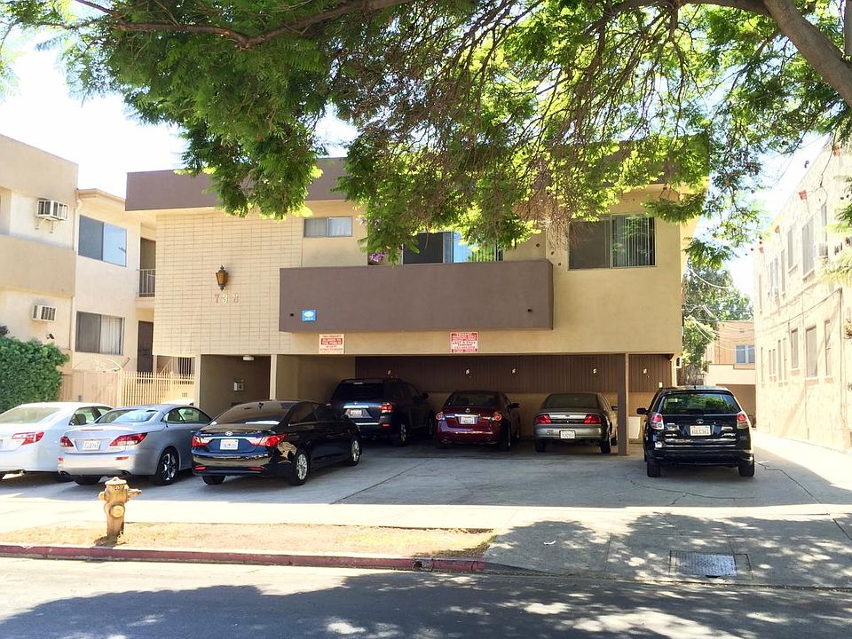1st image of 733 N Hayworth Ave APT 2
