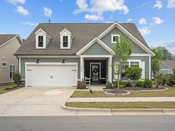 2535 Collection Ct, New Hill, NC 27562