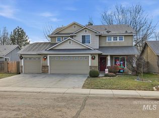 169 E Carver Dr, Meridian, ID 83646