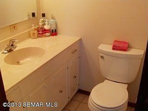 2nd image of 2130 Linn Dr