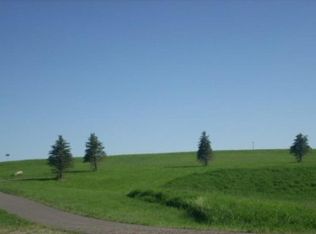 29223 Scenic Dr, Chisago City, MN 55013