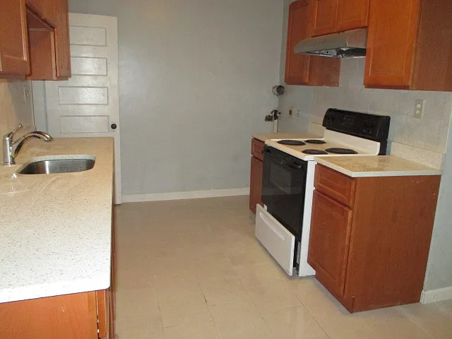 1887 Beacon St #1F