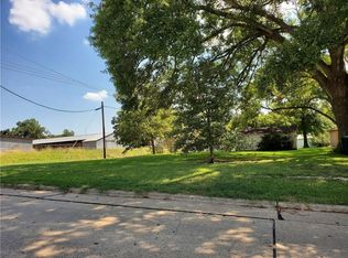 401 Clinton St, Brenham, TX 77833