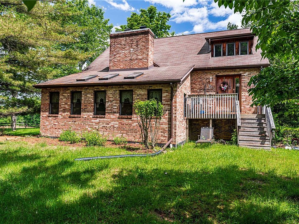 1st image of 214 Bortz Rd