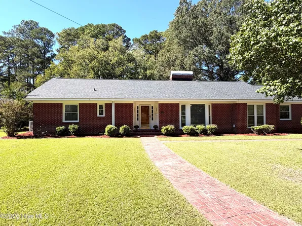 1302 West Rd, Kinston, NC 28501