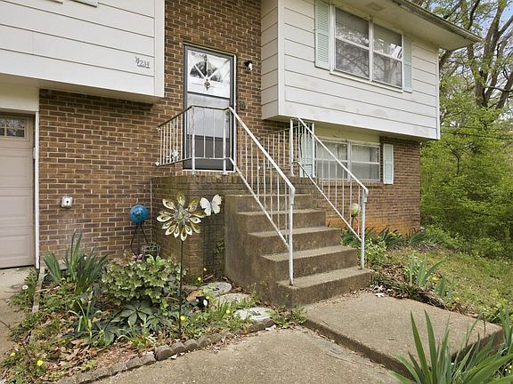 3rd image of 234 Tinker Bell Cir
