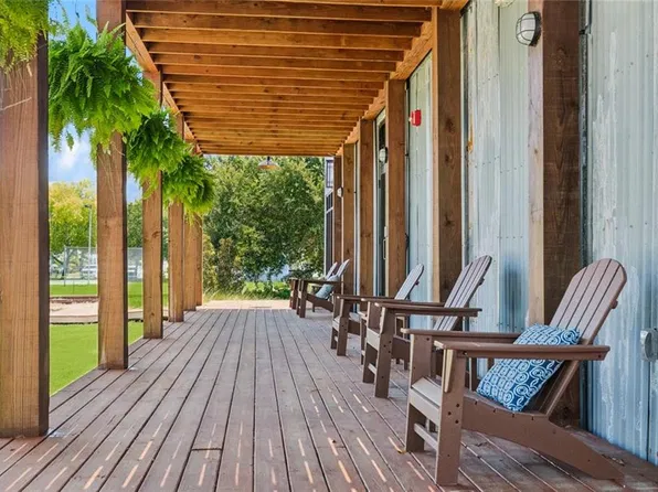 301 S Toulme St #108, Bay Saint Louis, MS 39520