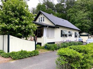 114 Pleasant St, Manchester, MA 01944