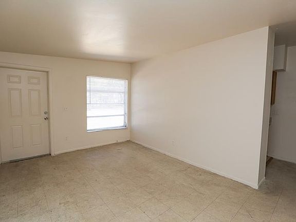 4th image of 8725 Mandarine Pl #A-b