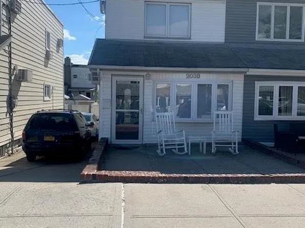 2038 E 74th St, Brooklyn, NY 11234