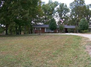 1511 Highview St, Waynesboro, TN 38485