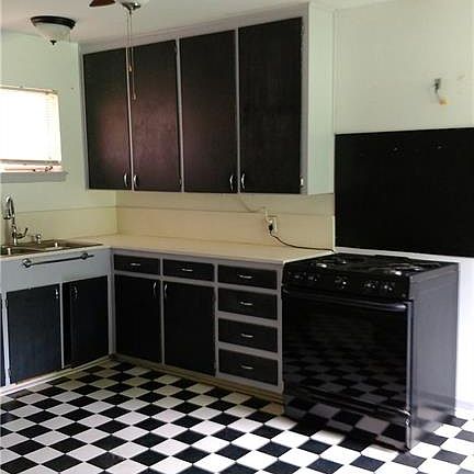 4th image of 6829 Pecan Park Dr