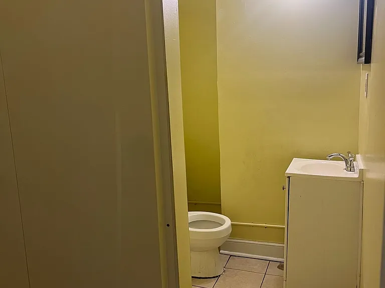 5353 Woodland Ave #2 — Photo 7