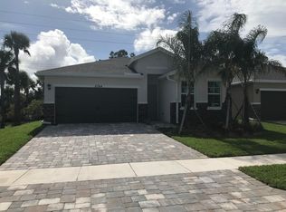 5744 SE Pinehurst Trail Hobe, Hobe Sound, FL 33455