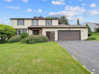 4022 Vintage Rd, Syracuse, NY, 13215