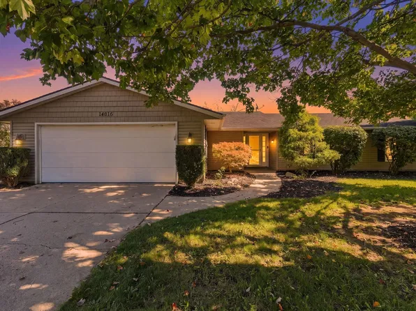 14816 Michael Dr, Leo, IN 46765